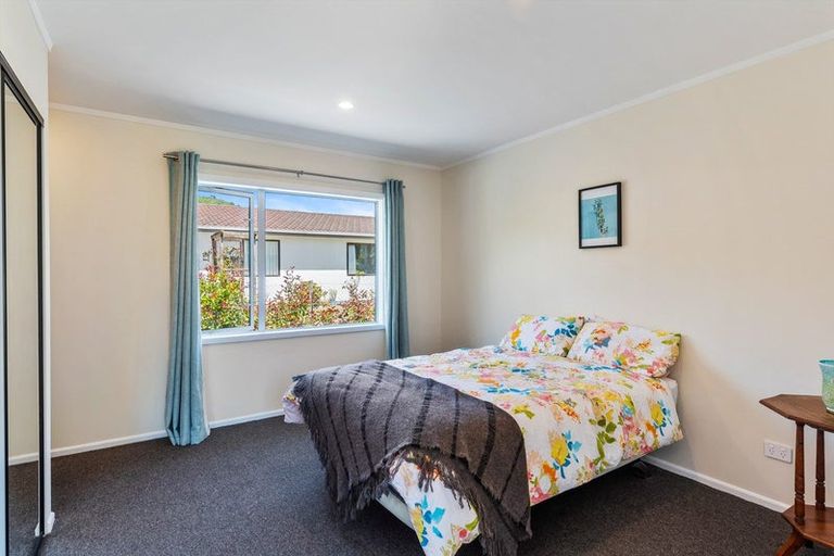 Photo of property in 46 Sylvan Avenue, Waikanae, 5036