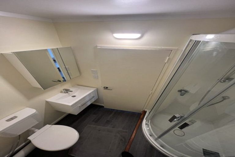 Photo of property in Avon Flats, 9/217 The Terrace, Wellington Central, Wellington, 6011