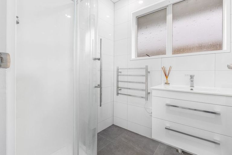 Photo of property in 72 Belvedere Avenue, Waikanae, 5036