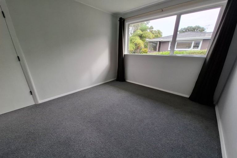 Photo of property in 54 Clawton Street, Westown, New Plymouth, 4310