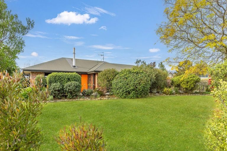 Photo of property in 1 Longfields Road, Brightwater, 7022