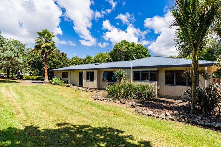 Photo of property in 1236 Pipiwai Road, Ruatangata West, Whangarei, 0176