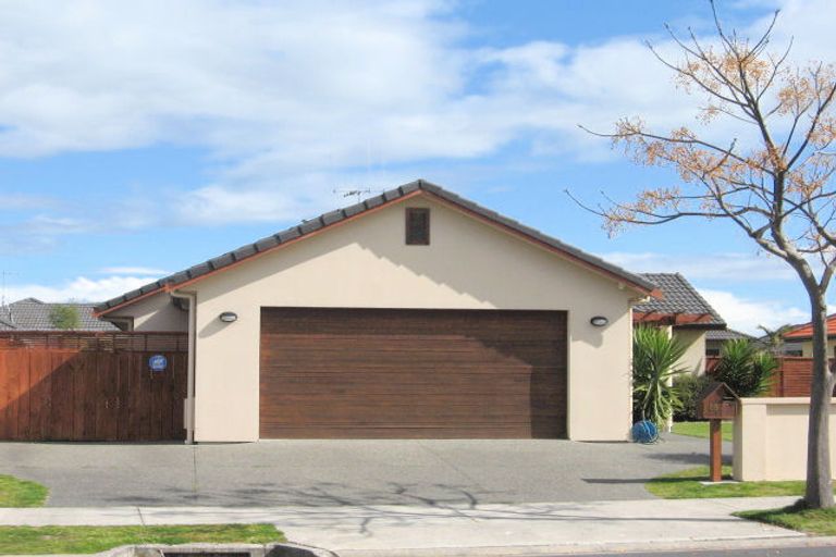 Photo of property in 89 Kahira Crescent, Papamoa Beach, Papamoa, 3118