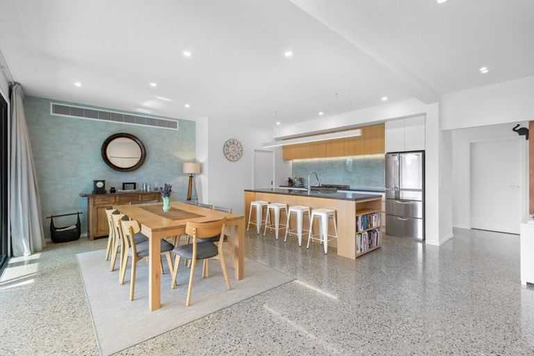 Photo of property in 5 Kerrera Lane, Jacks Point, Queenstown, 9371