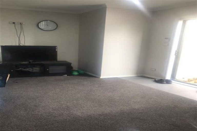 Photo of property in 2/20 Wedgwood Avenue, Mangere East, Auckland, 2024