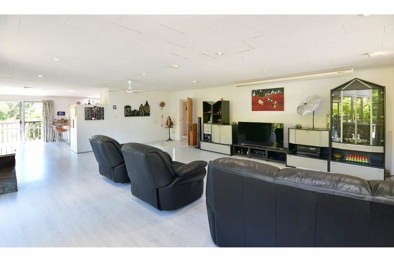 Photo of property in 59 Lenzen Road, Puhoi, Warkworth, 0994