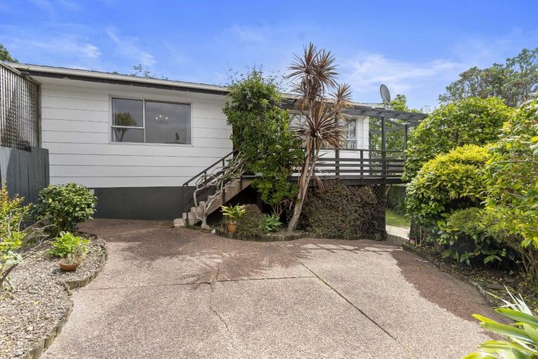 Photo of property in 4/36a Sunnynook Road, Sunnynook, Auckland, 0620