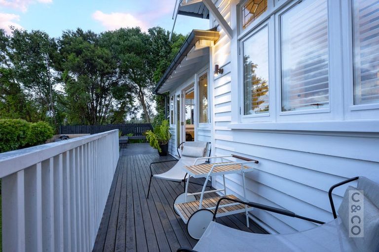 Photo of property in 56 Queen Street, Riverhead, 0820