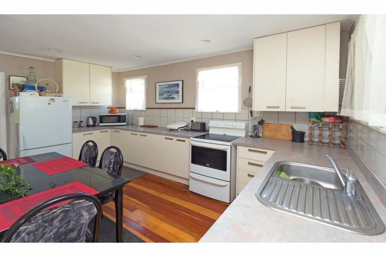 Photo of property in 1/32 Homestead Road, Manly, Whangaparaoa, 0930