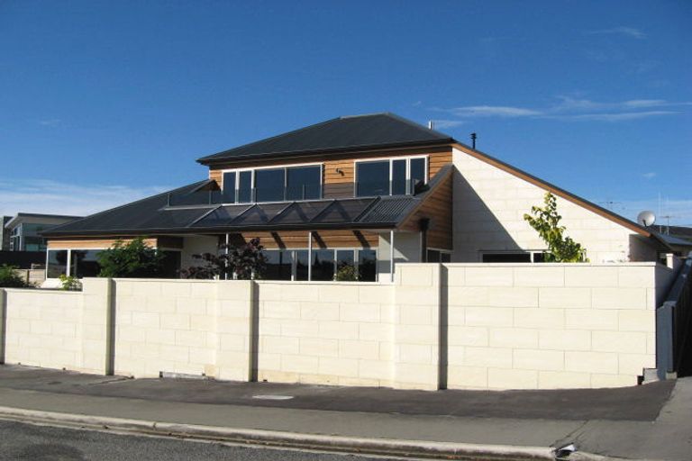 Photo of property in 11 Chateau Close, Gleniti, Timaru, 7910