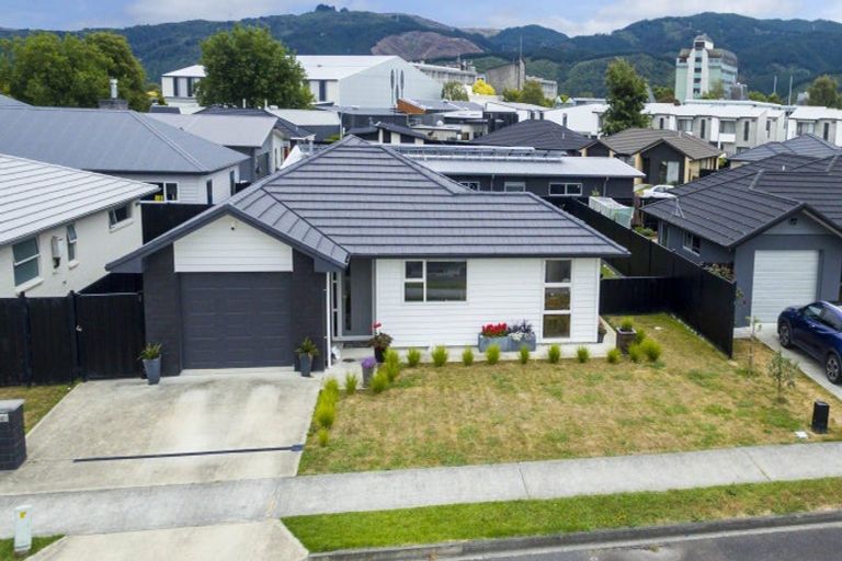 Photo of property in 24 Gallipoli Road, Trentham, Upper Hutt, 5018