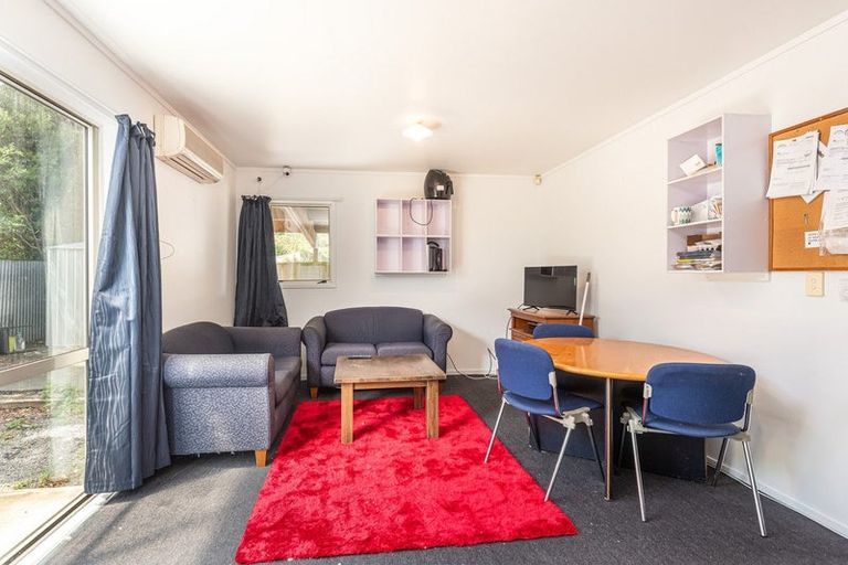 Photo of property in 2/91 Brockworth Place, Riccarton, Christchurch, 8011