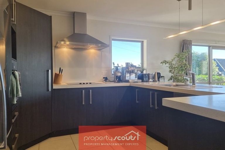 Photo of property in 3a Honeyfield Drive, Whalers Gate, New Plymouth, 4310