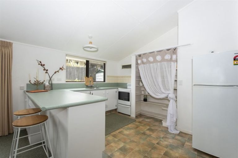 Photo of property in 50 Shakespeare Street, Leamington, Cambridge, 3432