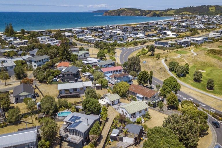 Photo of property in 4 Pioneer Crescent, Omaha, Warkworth, 0986