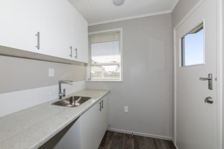 Photo of property in 34a Napier Road, Havelock North, 4130