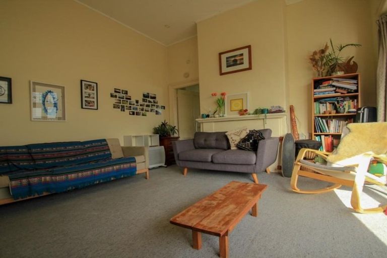 Photo of property in 2/31 Tahi Street, Miramar, Wellington, 6022