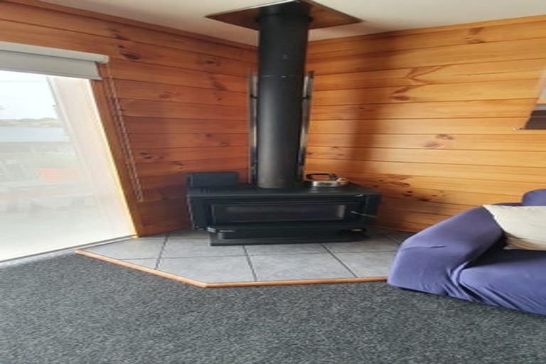 Photo of property in 39a Pohutukawa Avenue, Shelly Park, Auckland, 2014