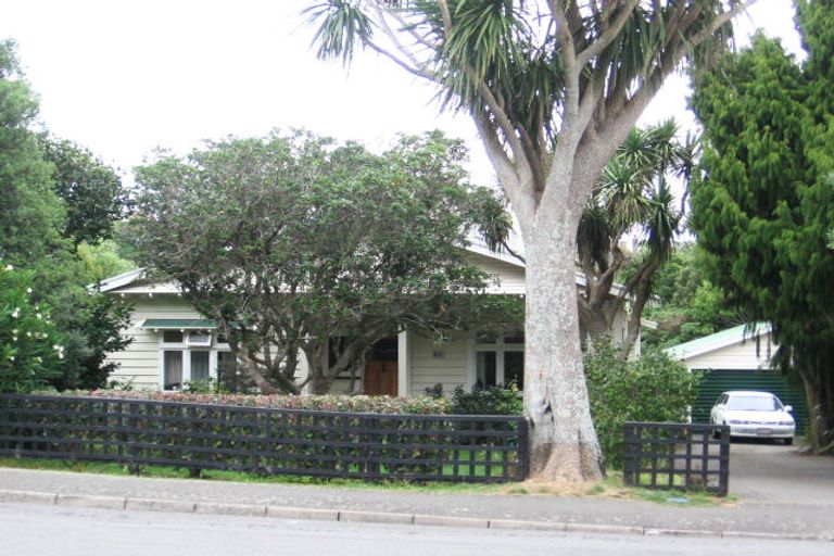 Photo of property in 60 Cashmere Avenue, Khandallah, Wellington, 6035