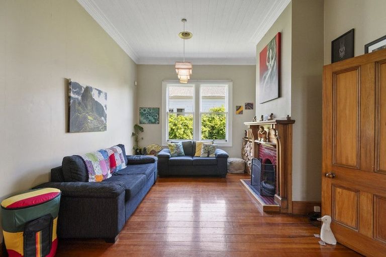 Photo of property in 18 Bourke Street, Palmerston North, 4410