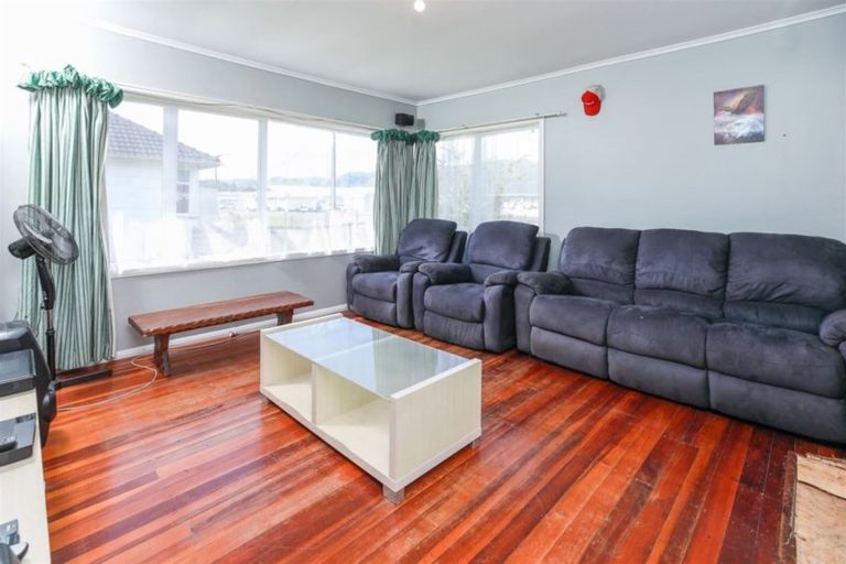 Photo of property in 10 Opatito Road, Paeroa, 3600