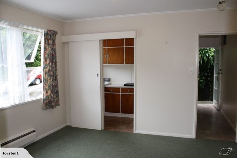 Photo of property in 3/24 Crieff Street, Northland, Wellington, 6012