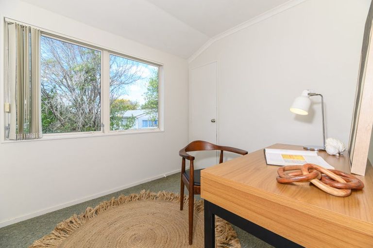 Photo of property in 13a Wharf Road, Te Atatu Peninsula, Auckland, 0610