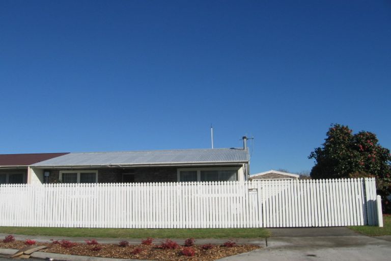 Photo of property in 817 Lawrence Street, Akina, Hastings, 4122