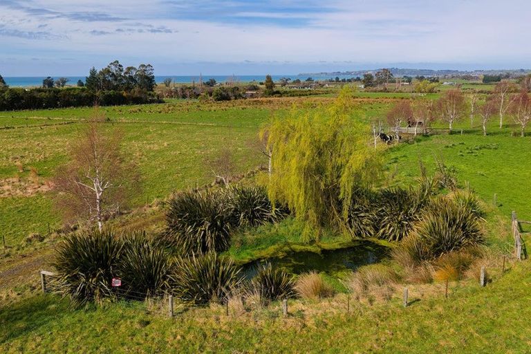 Photo of property in 137 Harnetts Road, Kaikoura Flat, Kaikoura, 7371