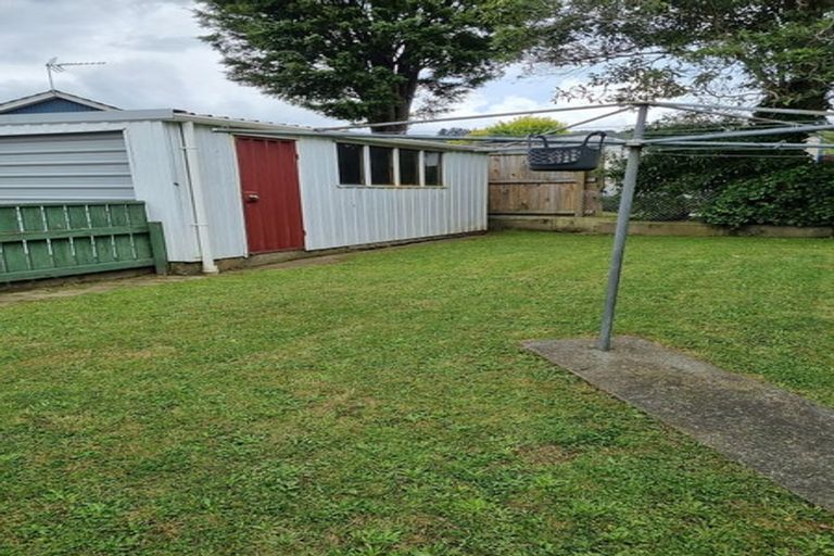 Photo of property in 1090a Fergusson Drive, Clouston Park, Upper Hutt, 5018