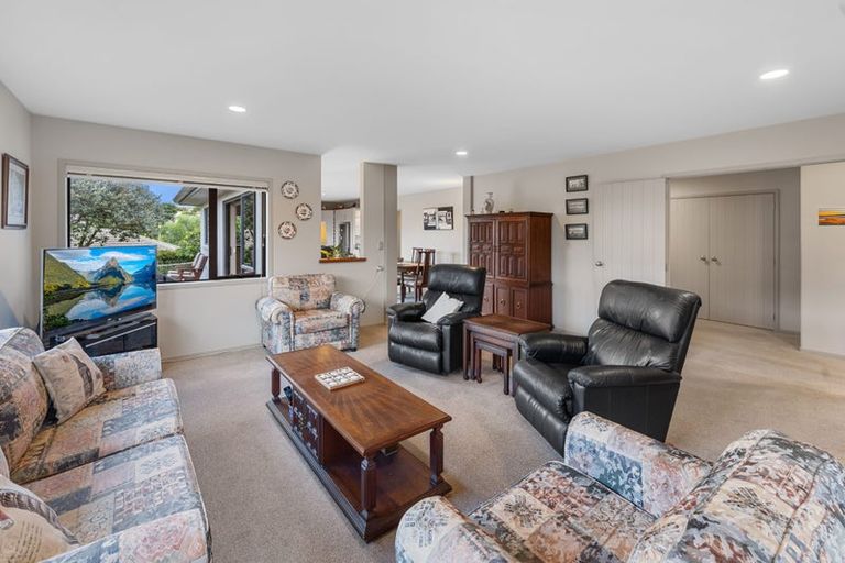 Photo of property in 19 Hallmark Rise, Bethlehem, Tauranga, 3110
