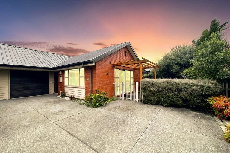 Photo of property in 28a Harman Street, Addington, Christchurch, 8024