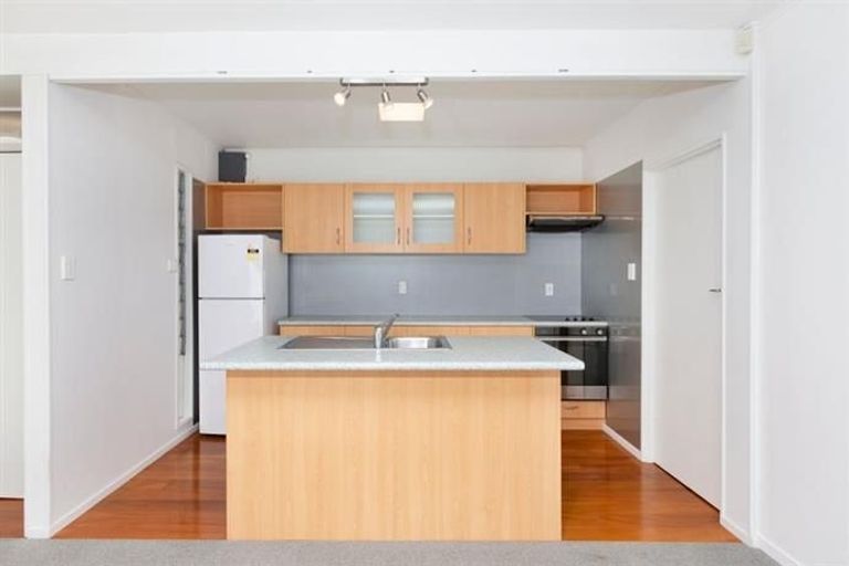 Photo of property in 1/46 Thatcher Street, Mission Bay, Auckland, 1071