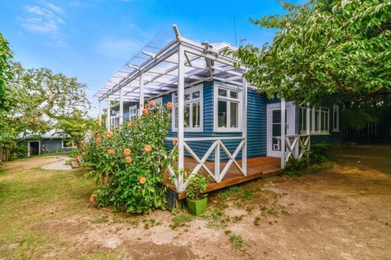 Photo of property in 2 Pukehangi Road, Pukehangi, Rotorua, 3015