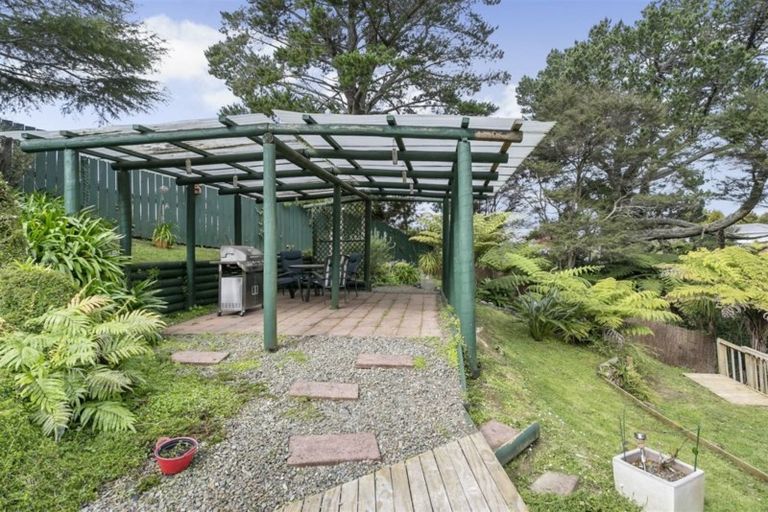 Photo of property in 33 Alidade Place, Massey, Auckland, 0614