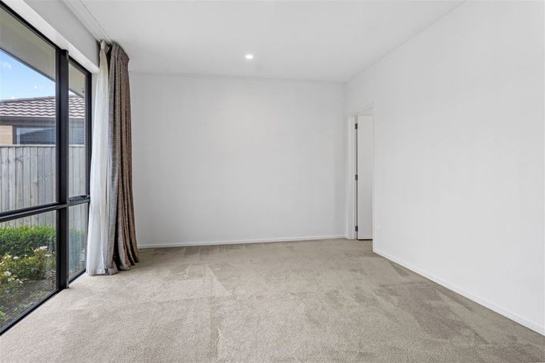 Photo of property in 10 Coprosma Road, Wigram, Christchurch, 8025