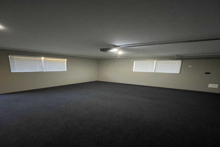 Photo of property in 29 Cape Vista Crescent, Pukekohe, 2120