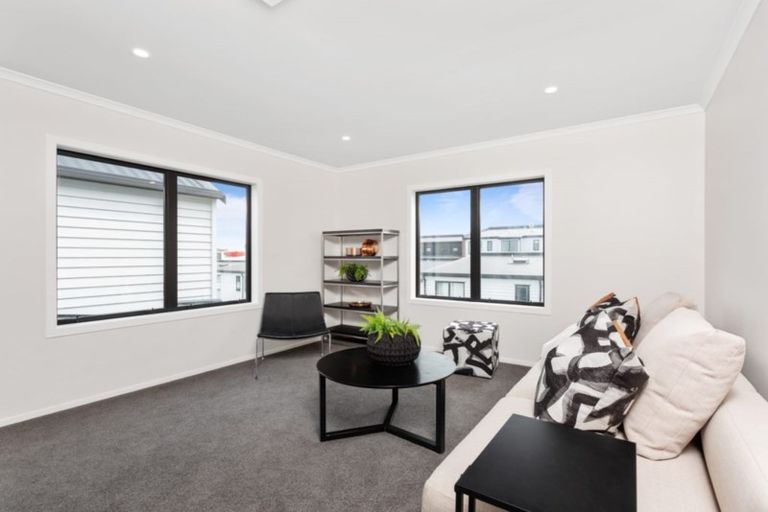 Photo of property in 59 Mapou Road, Hobsonville, Auckland, 0616