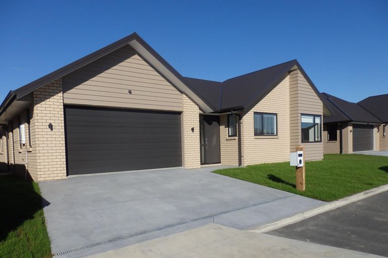 Photo of property in 18 Ruru Street, Cambridge, 3434