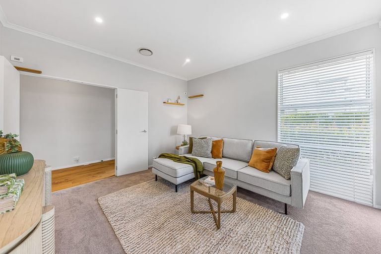 Photo of property in 27 Whenuapai Drive, Whenuapai, Auckland, 0618