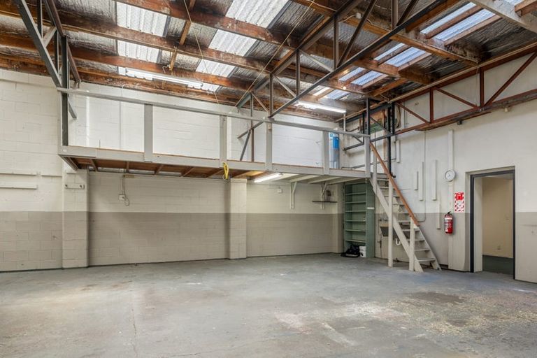 Photo of property in 13 Wigan Street, Te Aro, Wellington, 6011