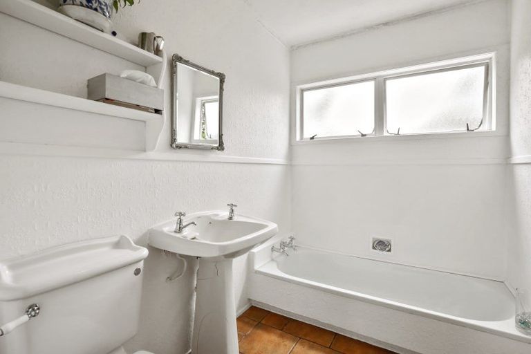 Photo of property in 6a Nahum Street, Paeroa, 3600