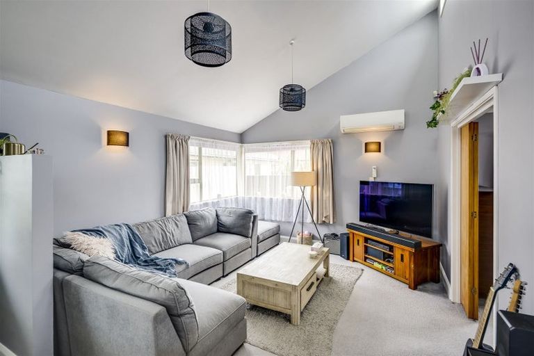 Photo of property in 1b Sidey Place, Marewa, Napier, 4110