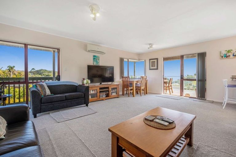Photo of property in 5 Dudley Crescent, Cable Bay, 0420