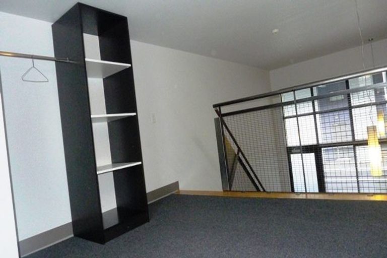 Photo of property in Urbane Apartments, 39/29 Webb Street, Mount Cook, Wellington, 6011