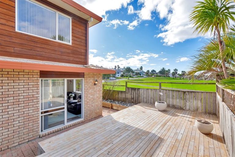 Photo of property in 2 San Marino Drive, Henderson, Auckland, 0612