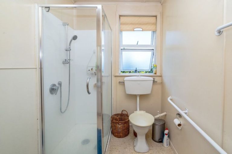 Photo of property in Cedarwood Flats, 8/15 Opaki Road, Lansdowne, Masterton, 5810