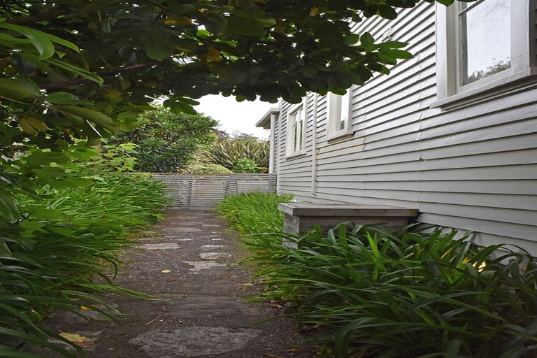 Photo of property in 19 Waitahanui Avenue, Taupo, 3330