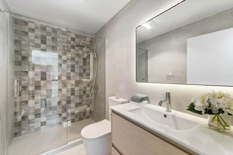 Photo of property in 4b Tawa Crescent, Manurewa, Auckland, 2102