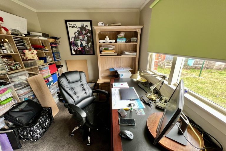 Photo of property in 65 Orawia Road, Tuatapere, 9620